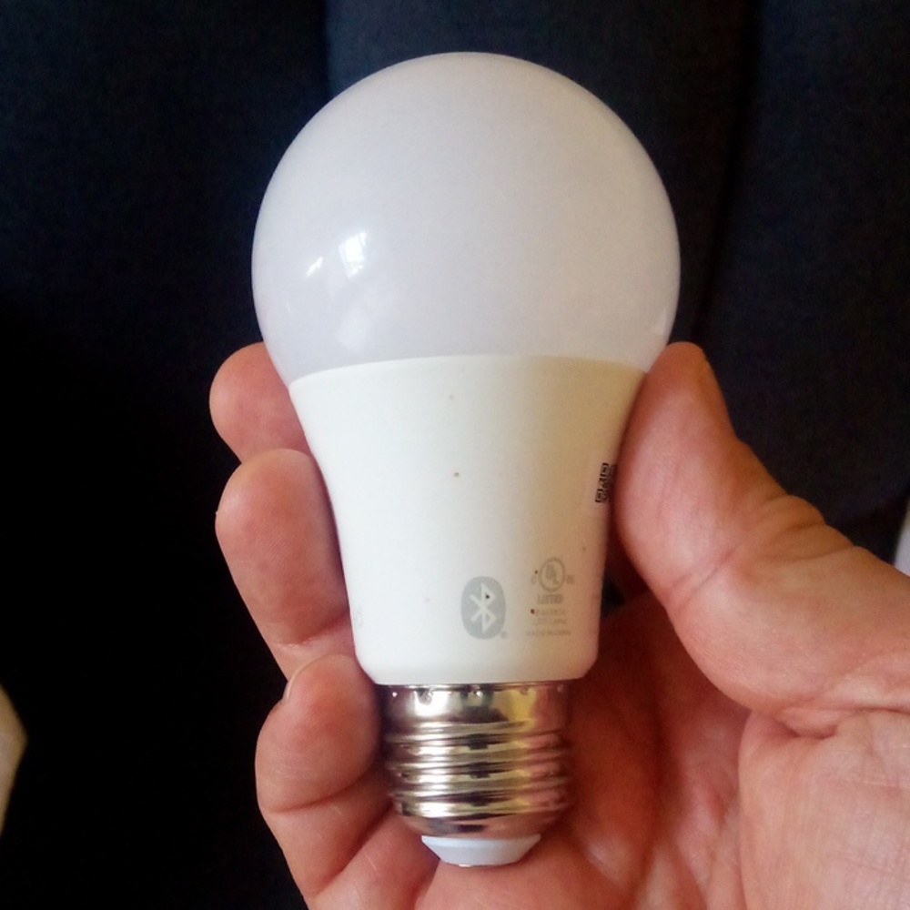 Amazon Alexa Smart Light Bulb